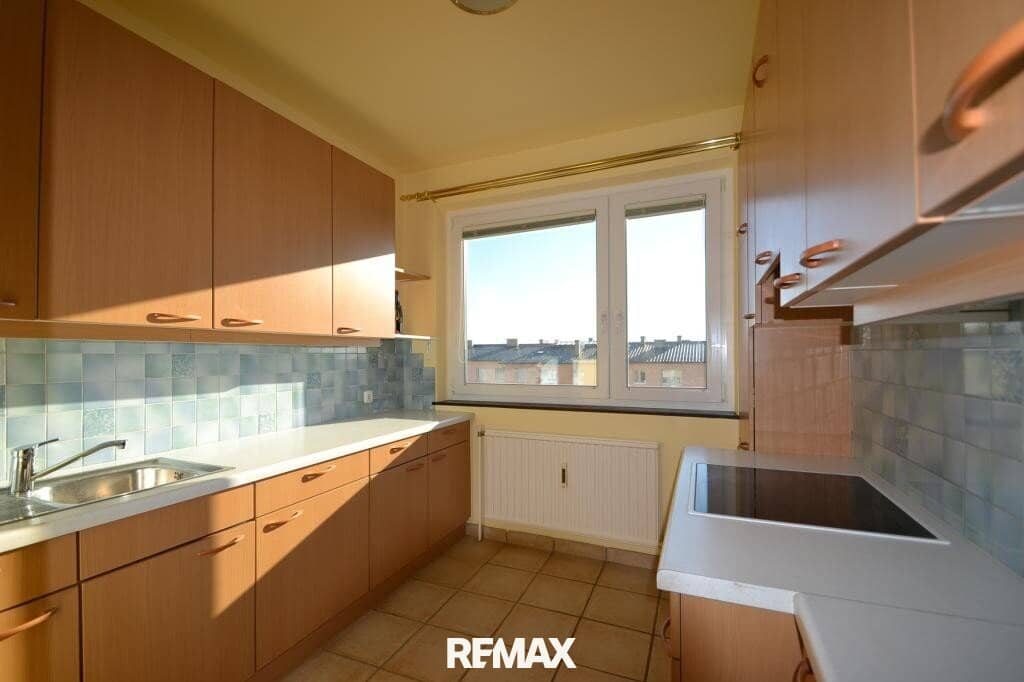 Sonnige Wohnung mit Loggia in zentraler Lage