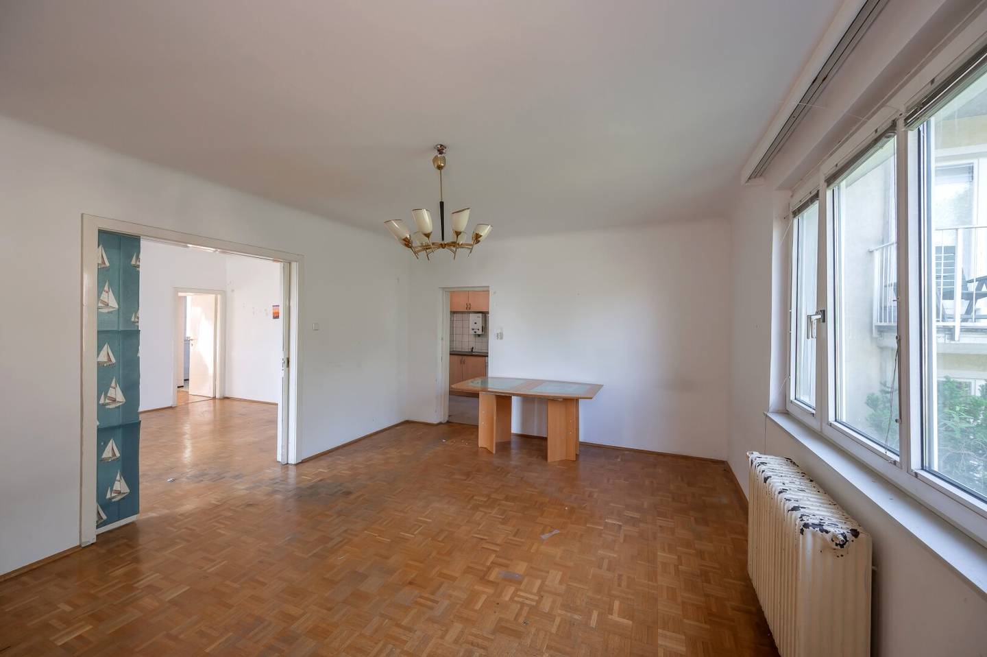 Hofseitige Neubauwohnung mit Balkonblick in Döbling