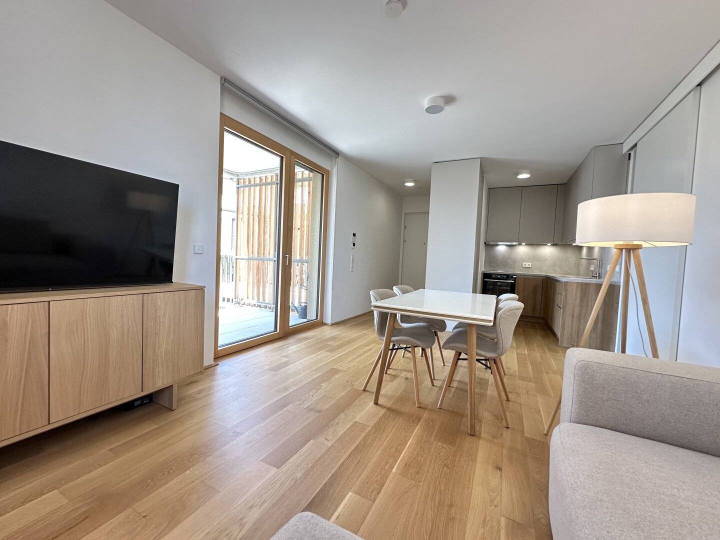 Stilvolle Neubauwohnung mit sonniger Südterrasse