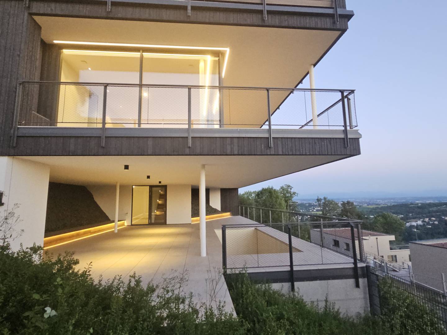 Neubauwohnung mit Panorama Terrasse und Pool am Pöstlingberg