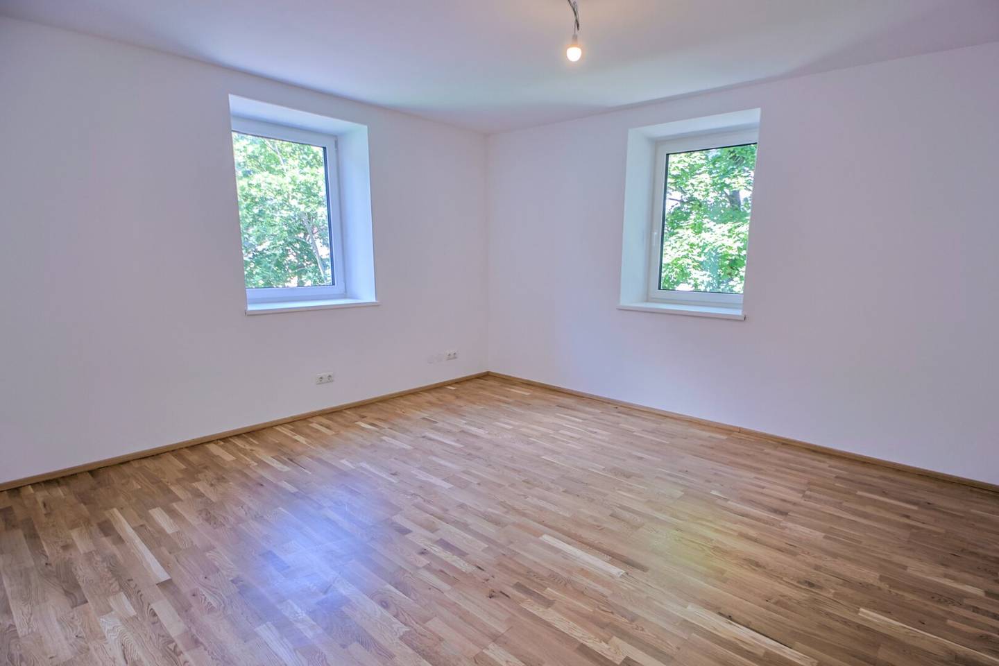 Kernsanierte Wohnung mit Stellplatz in Traunsee Nähe