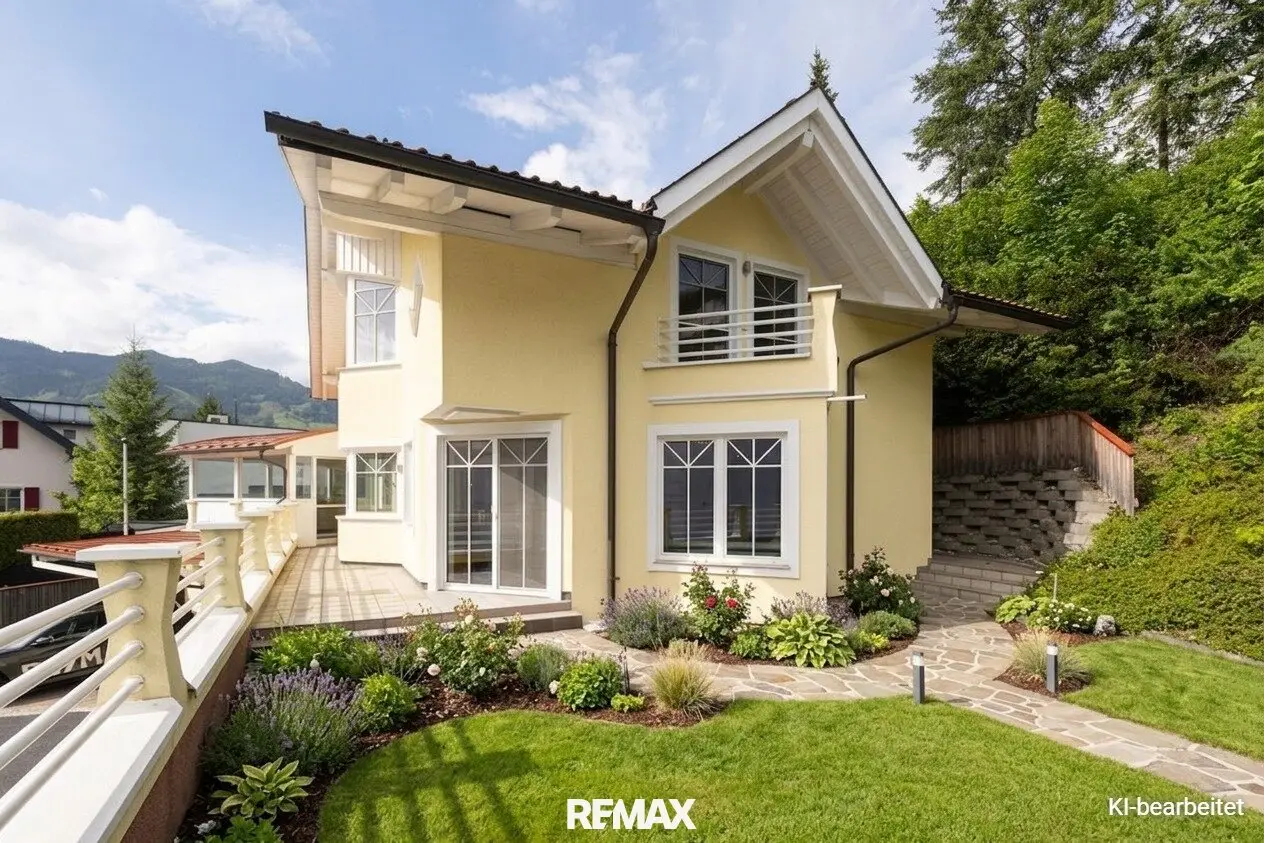 Einfamilienhaus mit Sauna und Kamin in zentraler Lage