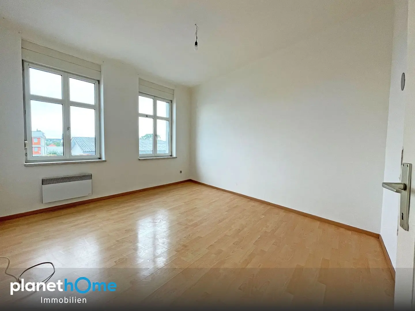 Charming period apartment in the town centre with fitted kitchen