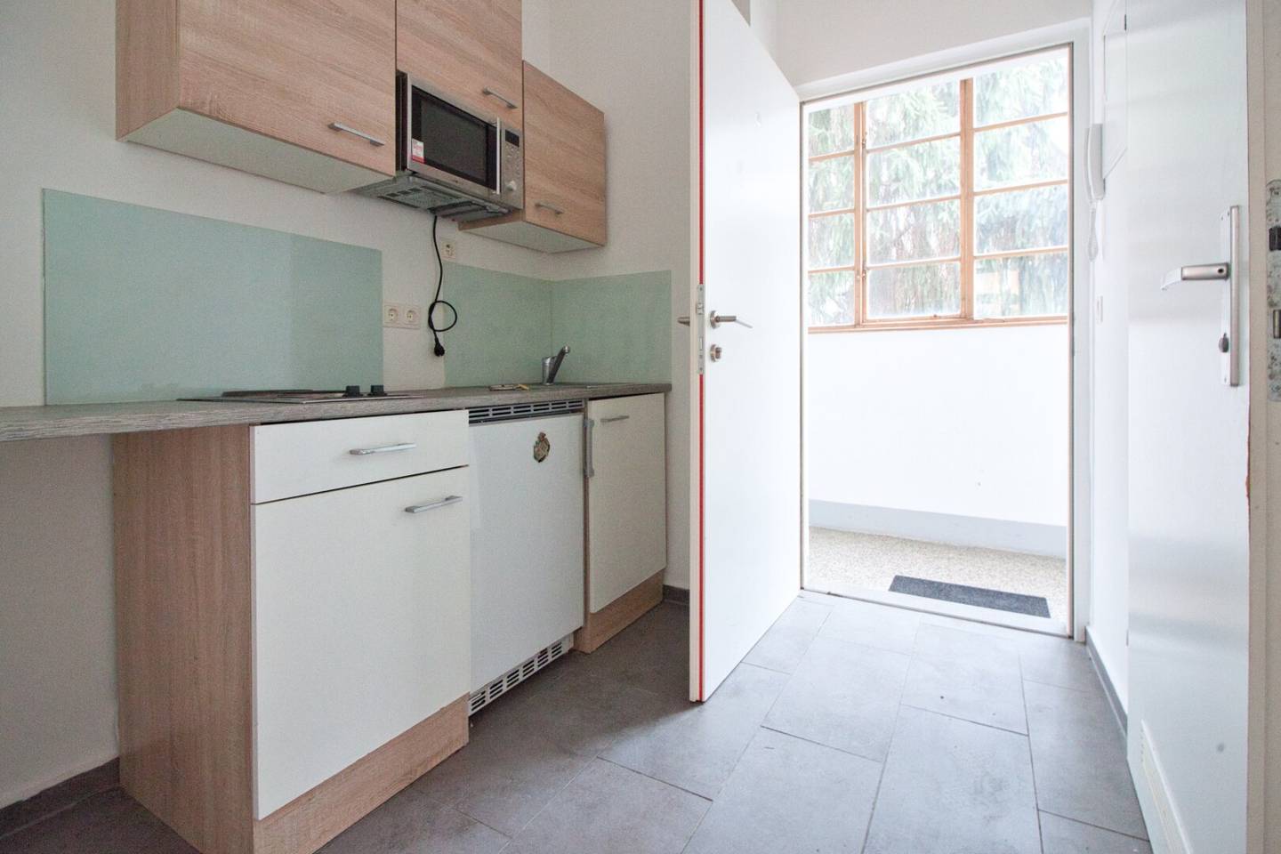 Helle Altbauwohnung mit Innenhoflage nahe Reumannplatz