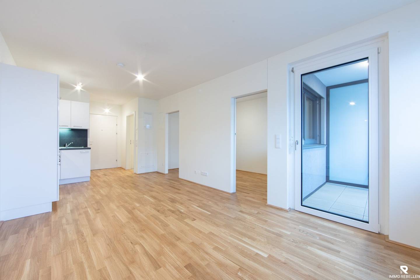 Modern Vorsorgewohnung with Loggia and Underground Parking