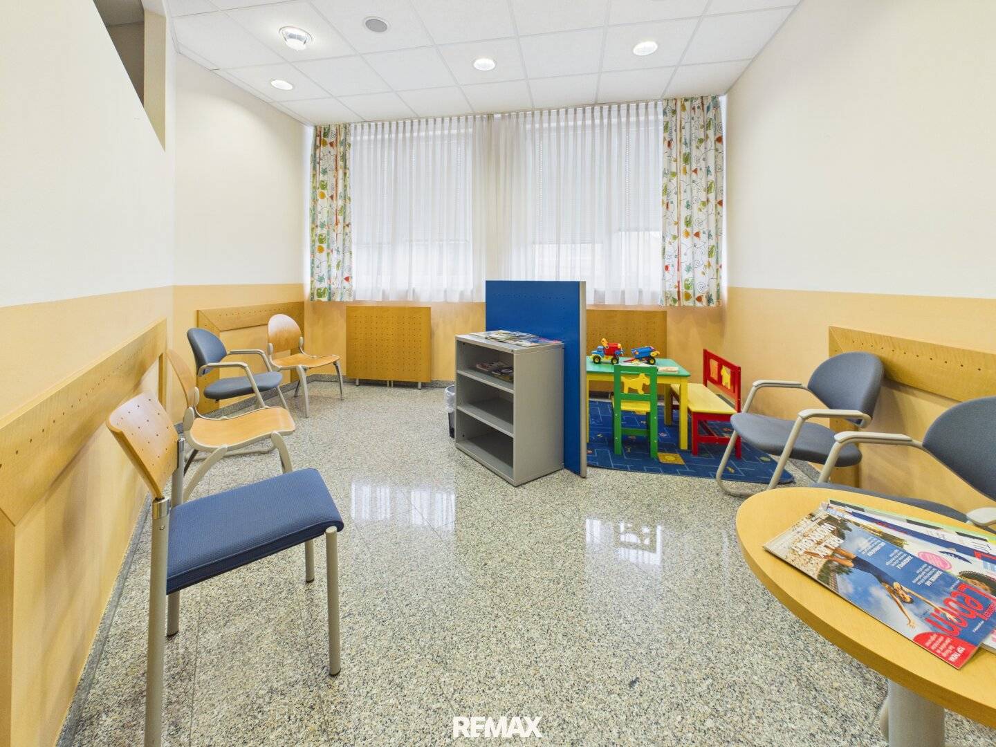 Spacious practice space with separate WCs on the ground floor