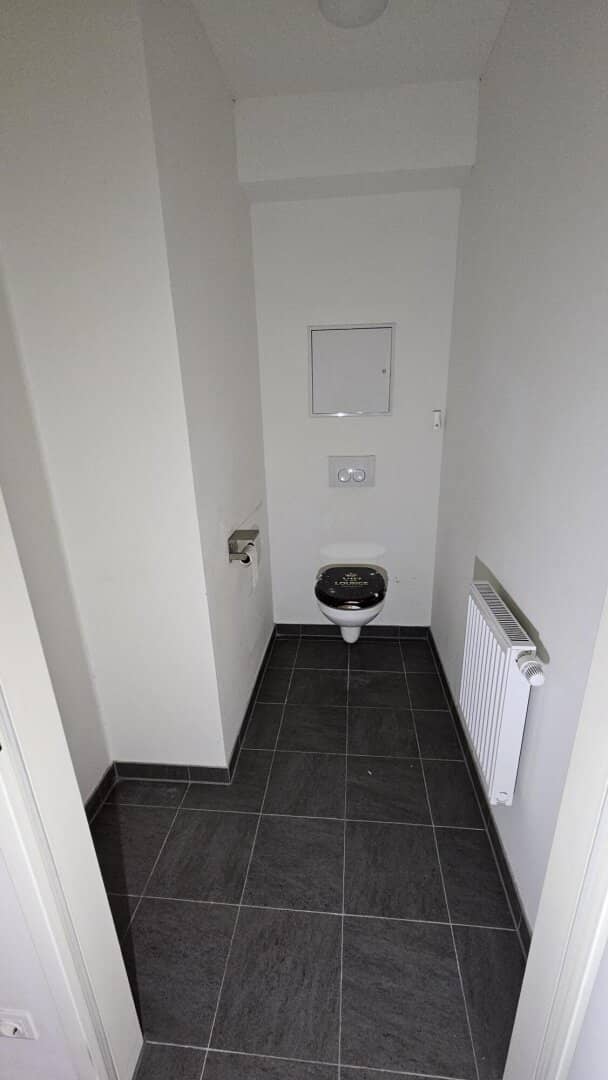 Helle Wohnung mit Loggia und Aufzug in Graz