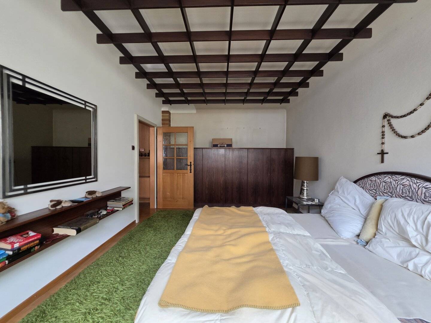 Quiet 2.5-room apartment with west orientation near Yppenplatz
