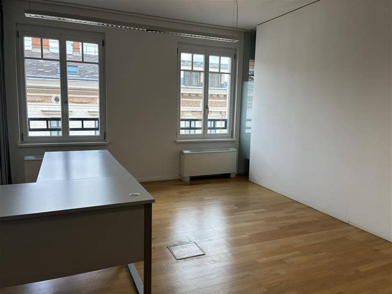 Helle Bürofläche mit Dachterrasse und Klimaanlage in bester Innenstadtlage