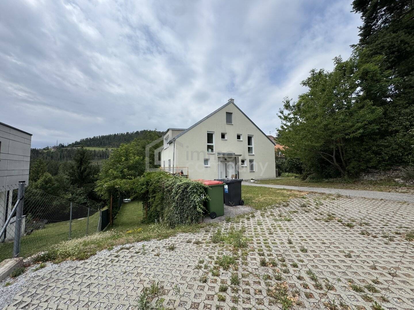 Saniertes Zinshaus mit drei vermieteten Einheiten