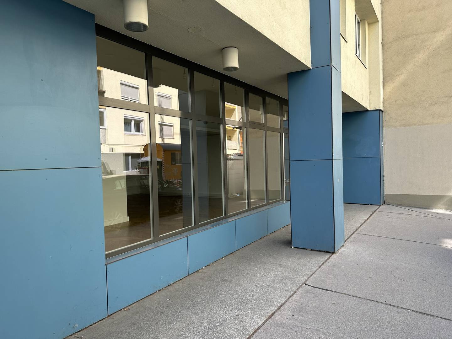 Geschäftslokal mit Parkettboden Nähe Pilgramgasse