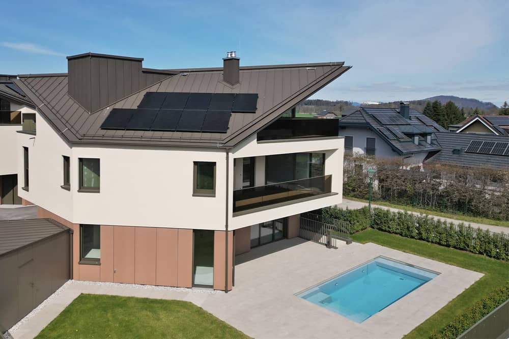 Detached House with Private Garden and Pool in Anif
