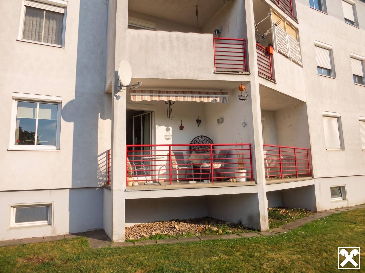 Helle 4 Zimmer Wohnung mit Loggia in Parndorf