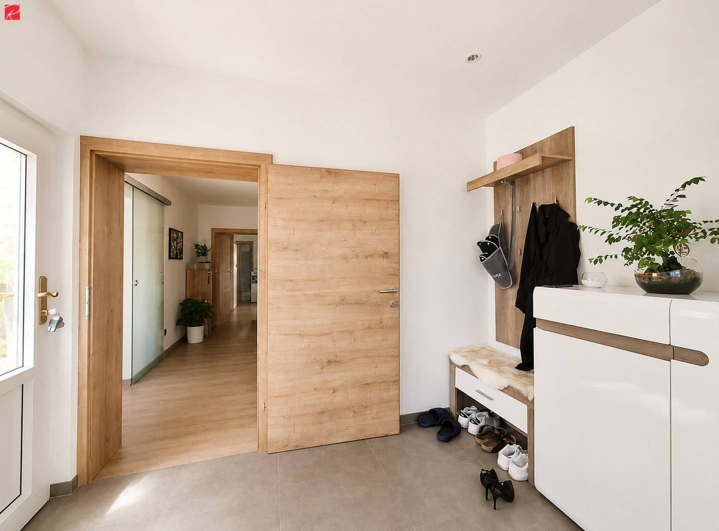 Renovated multi-family house with garden and second living unit