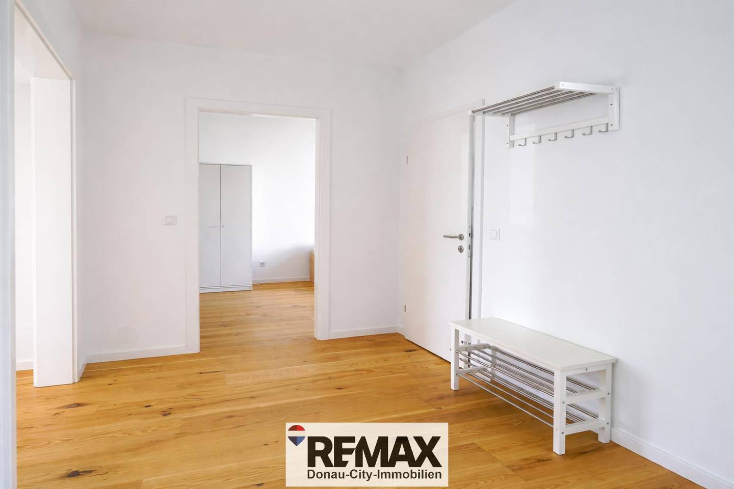 Anlegerwohnung mit Balkon in saniertem Altbau