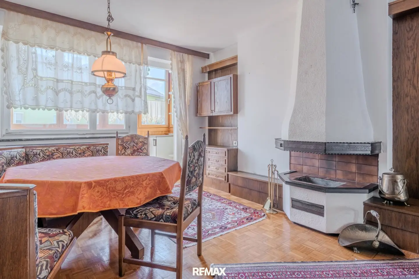 Bright apartment with balcony and cellar in Frohnleiten