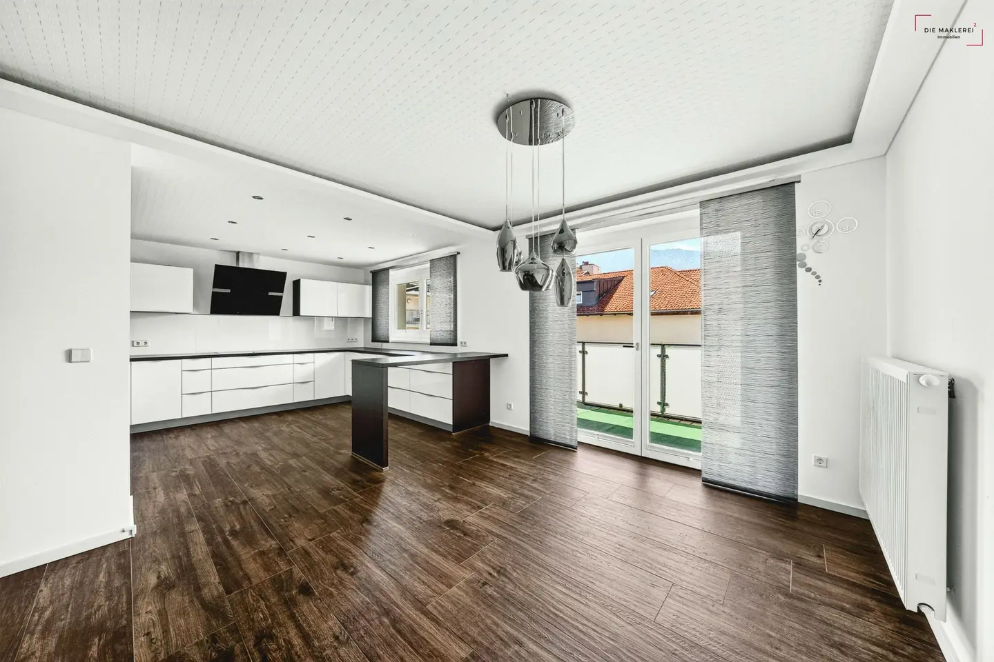 Premium apartment with balcony and underground parking in Kufstein