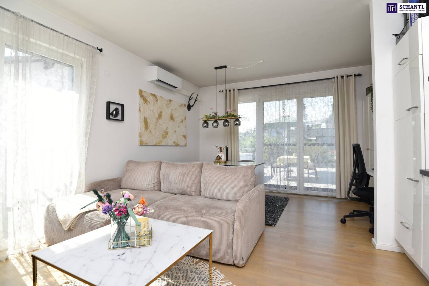 Ruhige Terrassenwohnung mit Westausrichtung und Klimaanlage in Waltendorf