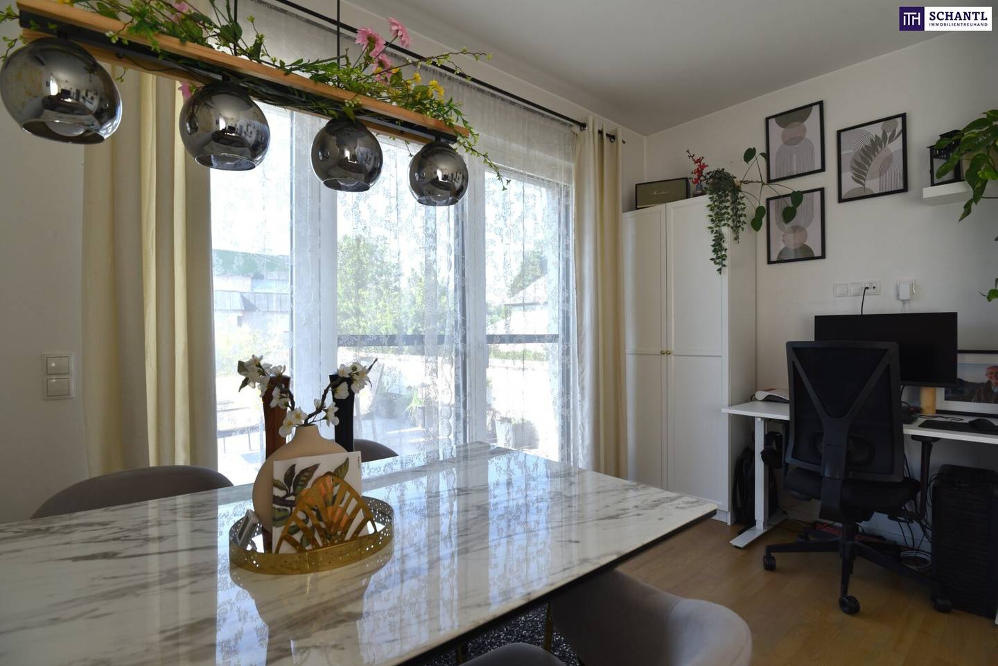 Ruhige Terrassenwohnung mit Westausrichtung und Klimaanlage in Waltendorf