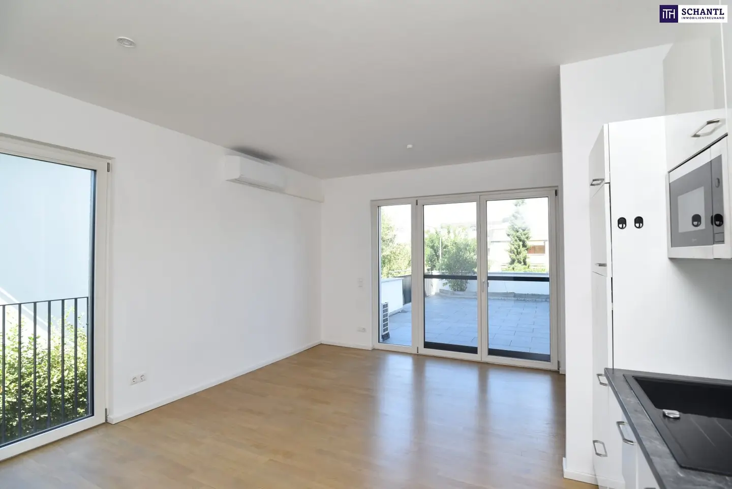 Ruhige Terrassenwohnung mit Westausrichtung und Klimaanlage in Waltendorf