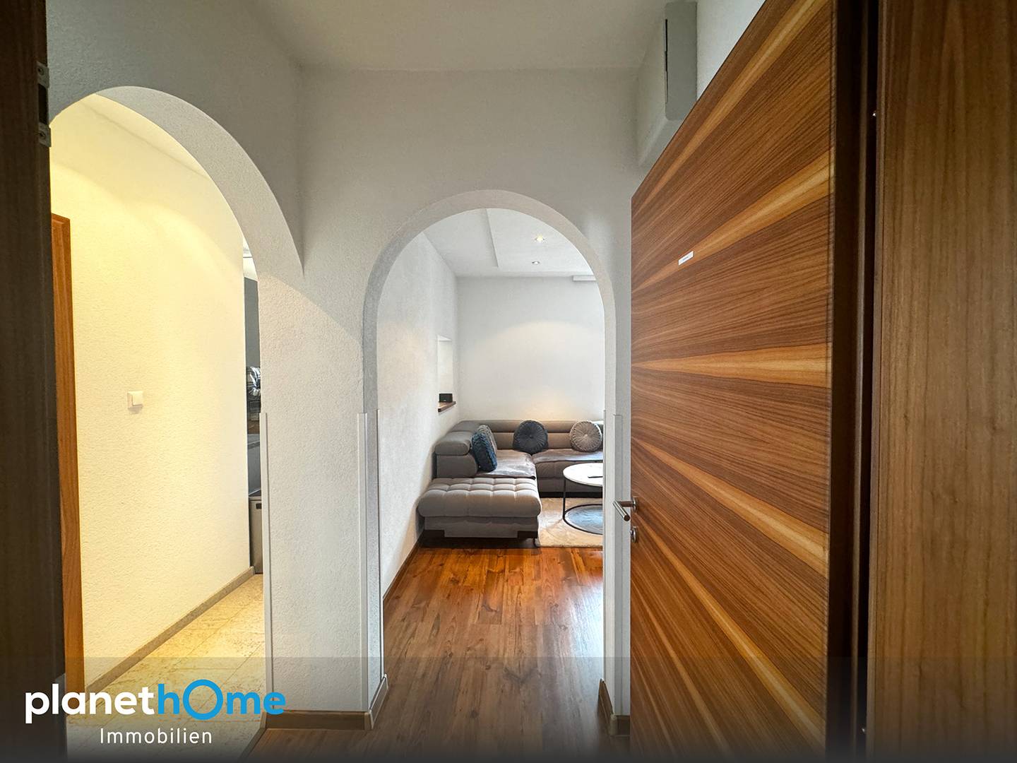 Charming Penthouse Apartment with Garden and Wood Stove