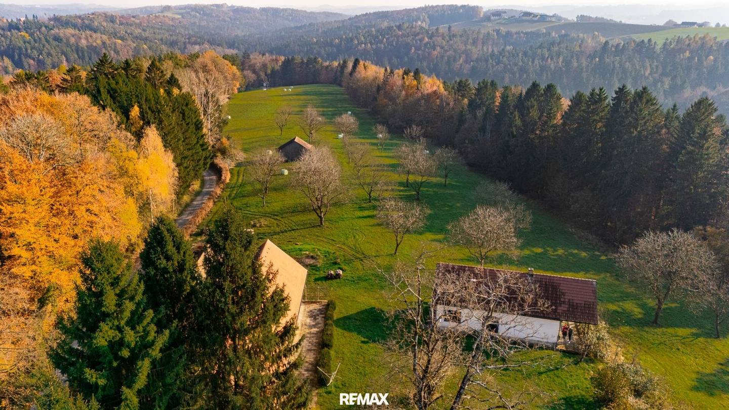 Landsitz mit Villa und Weitblick bei Graz