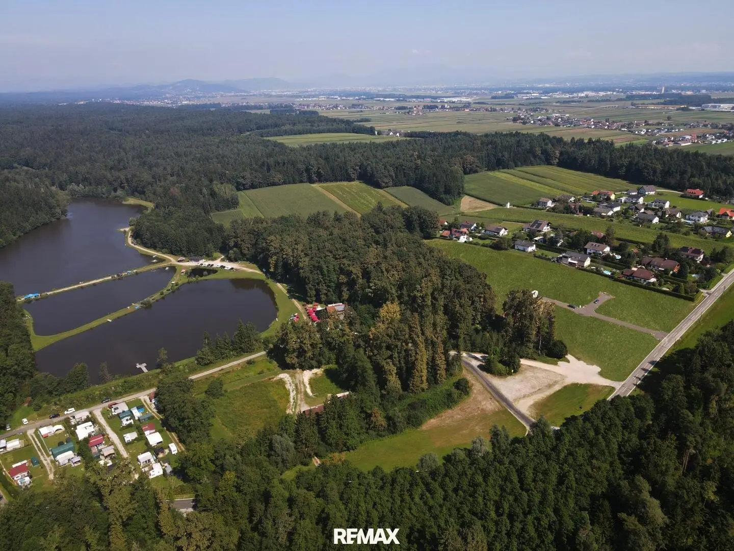 Sunny building plot near the lake close to Graz