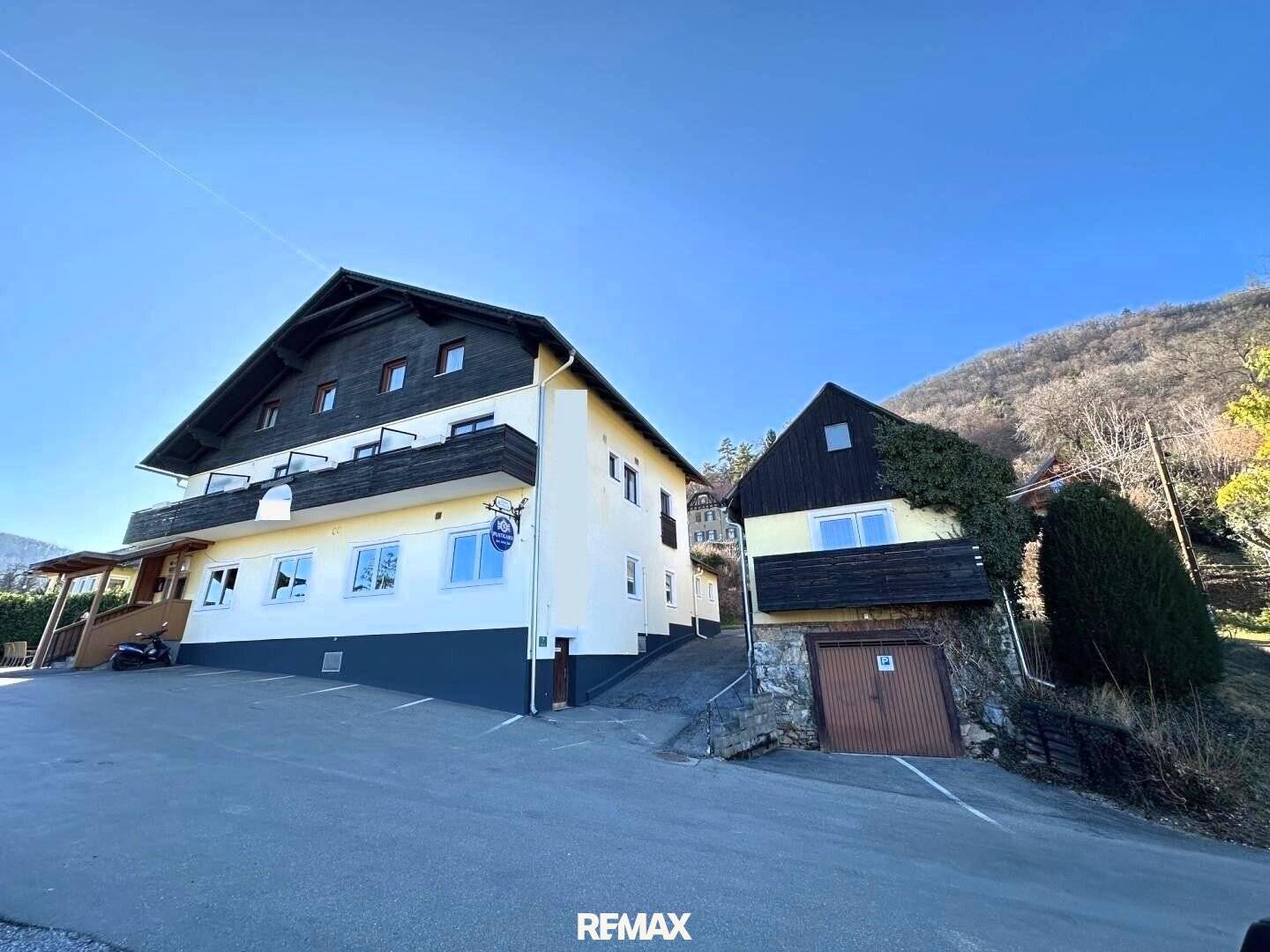 Mehrfamilienhaus mit Gastronomie und Appartementvermietung