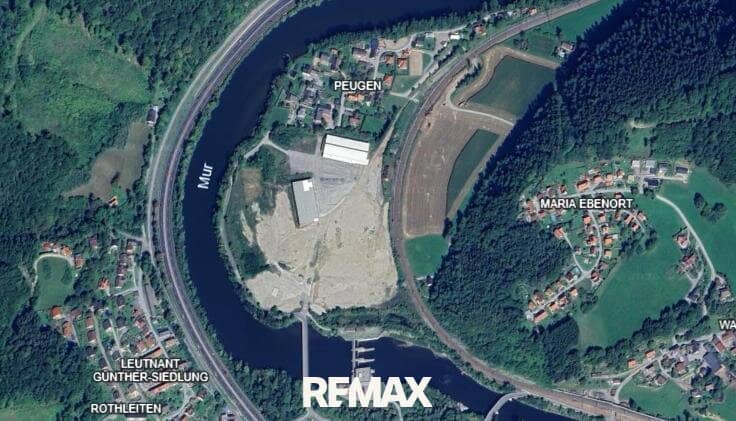 Gewerbegrundstück neben A9 mit voller Erschließung
