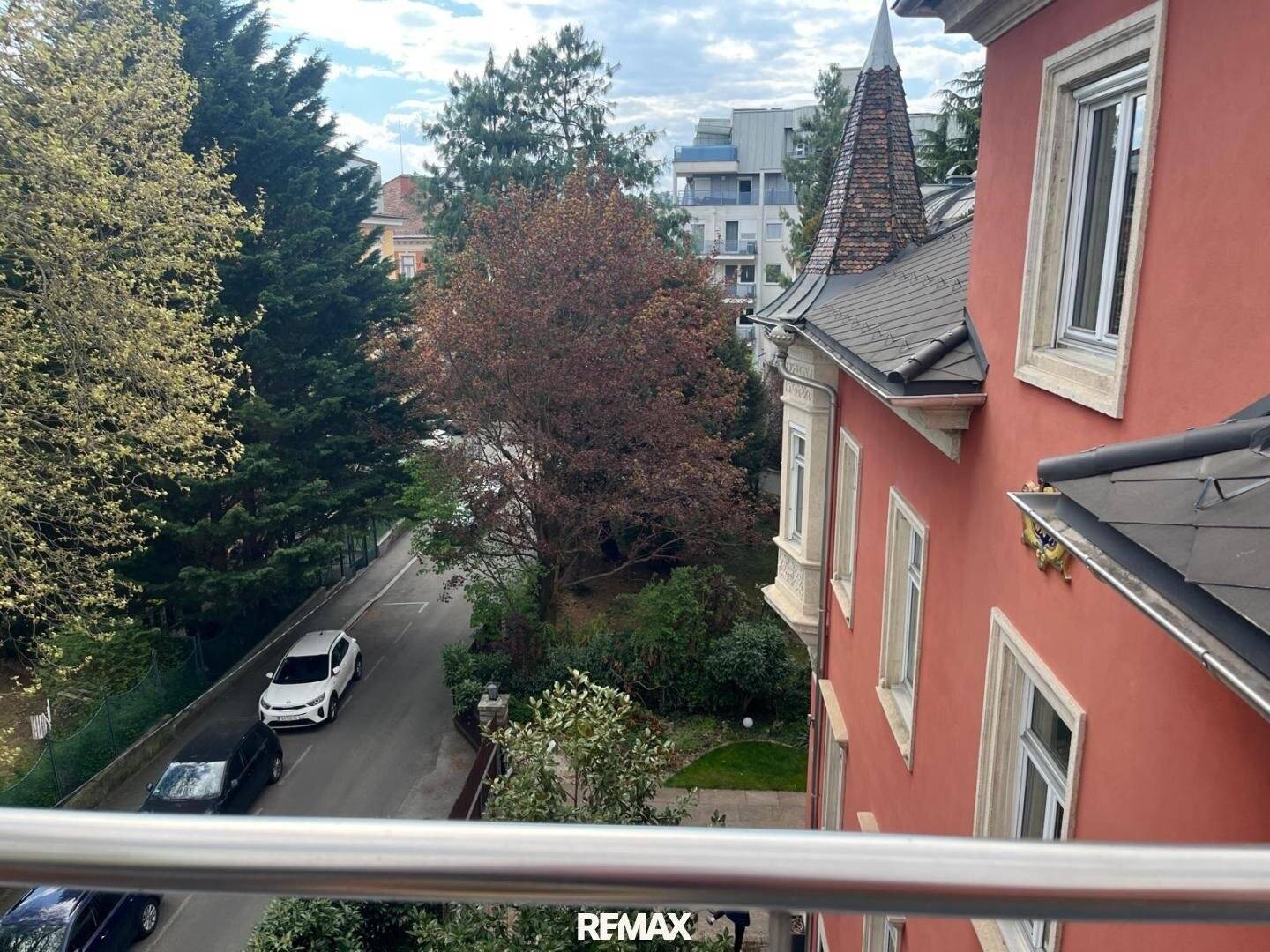 Modernisierte Gründerzeitvilla mit Terrasse und Dachterrasse in Geidorf
