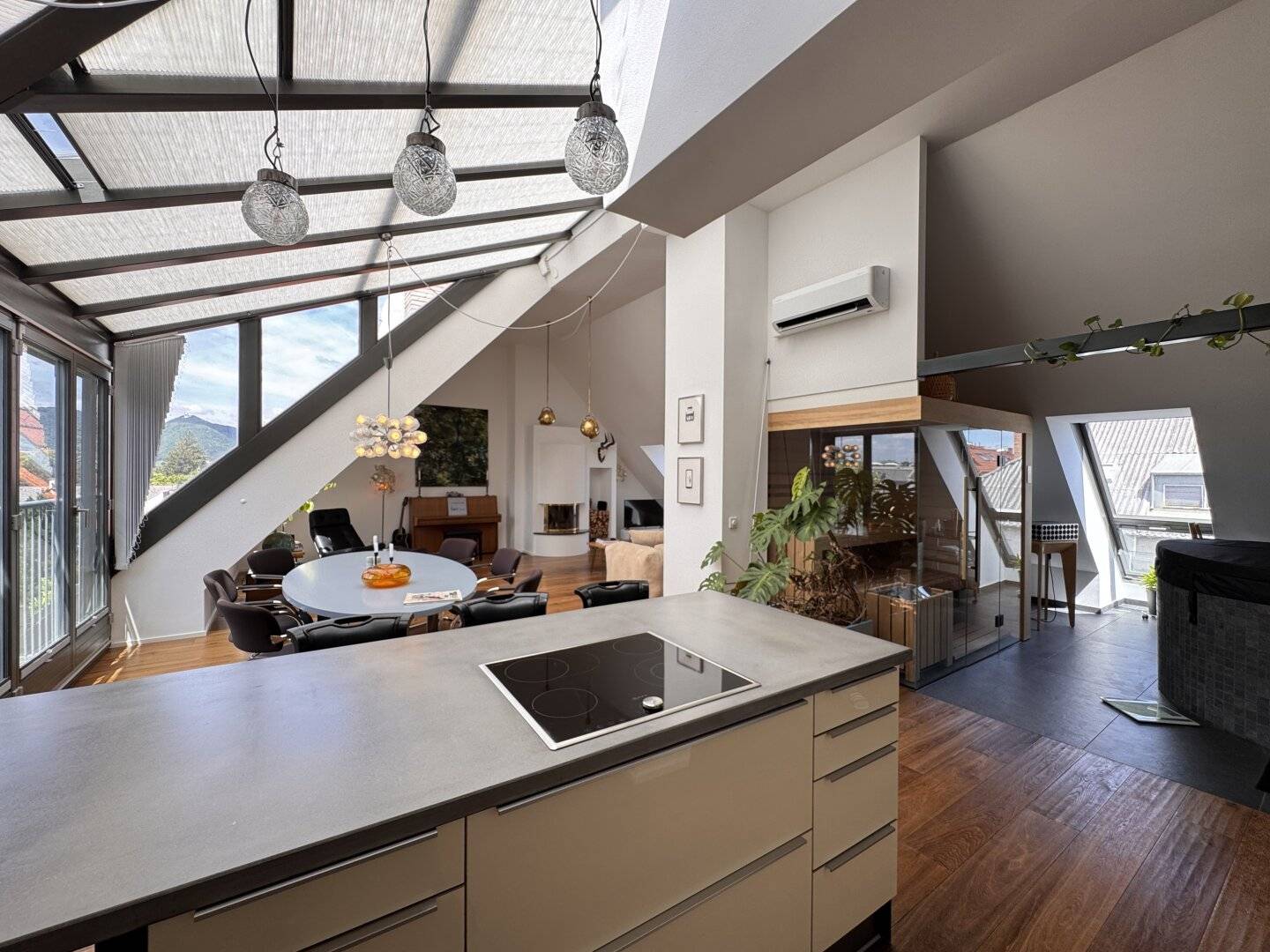 Maisonettewohnung mit Wellnessbereich und Bergblick