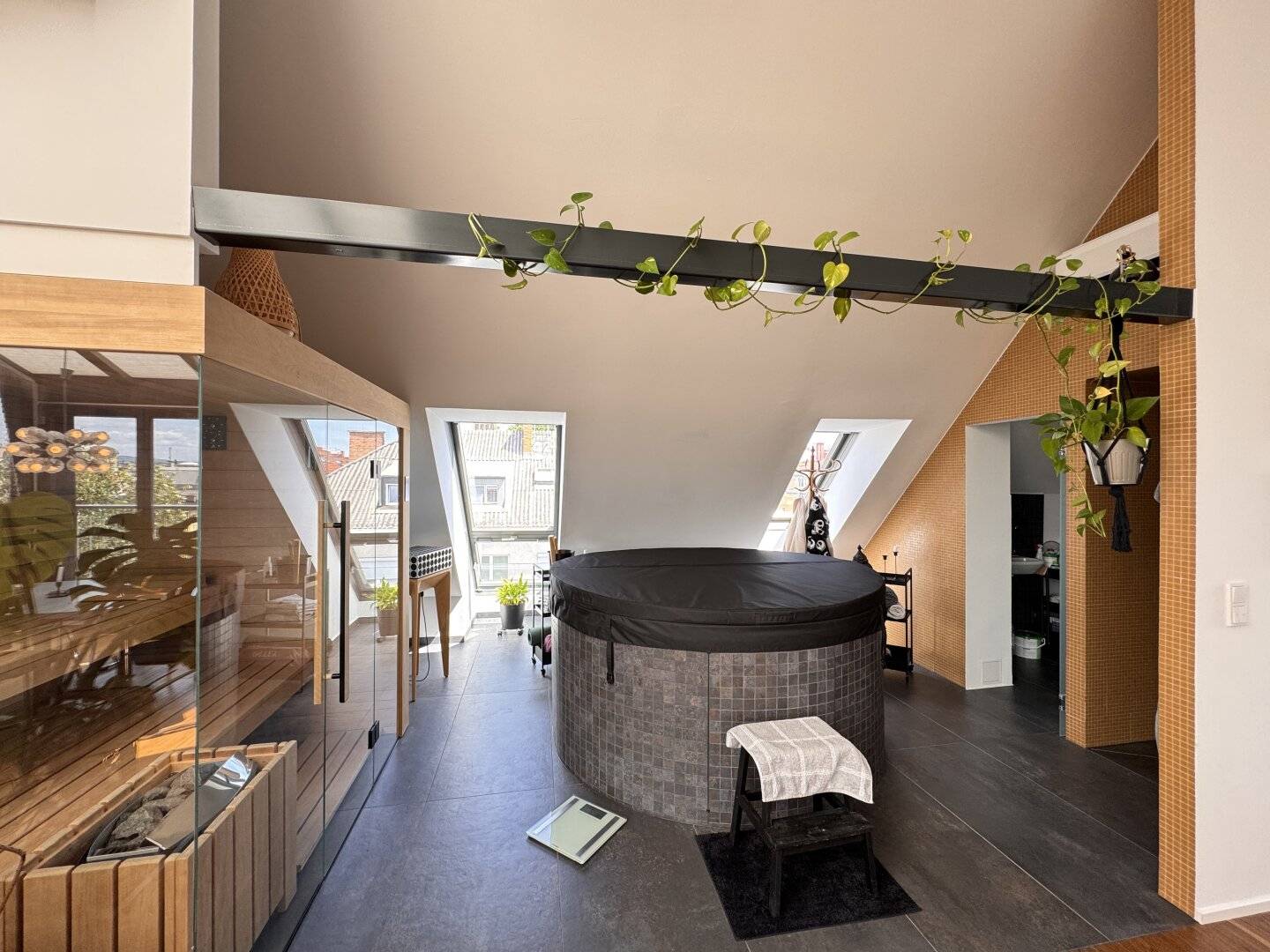 Maisonettewohnung mit Wellnessbereich und Bergblick