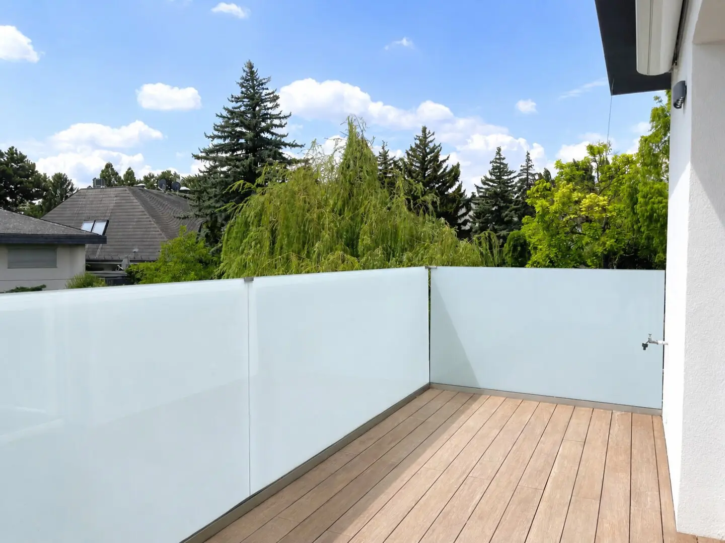 Wohnung mit Terrasse und Stellplatz in Grünruhelage