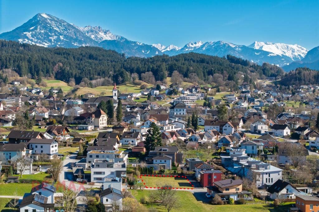 Grundstück in ruhiger sonniger Lage mit Bergblick