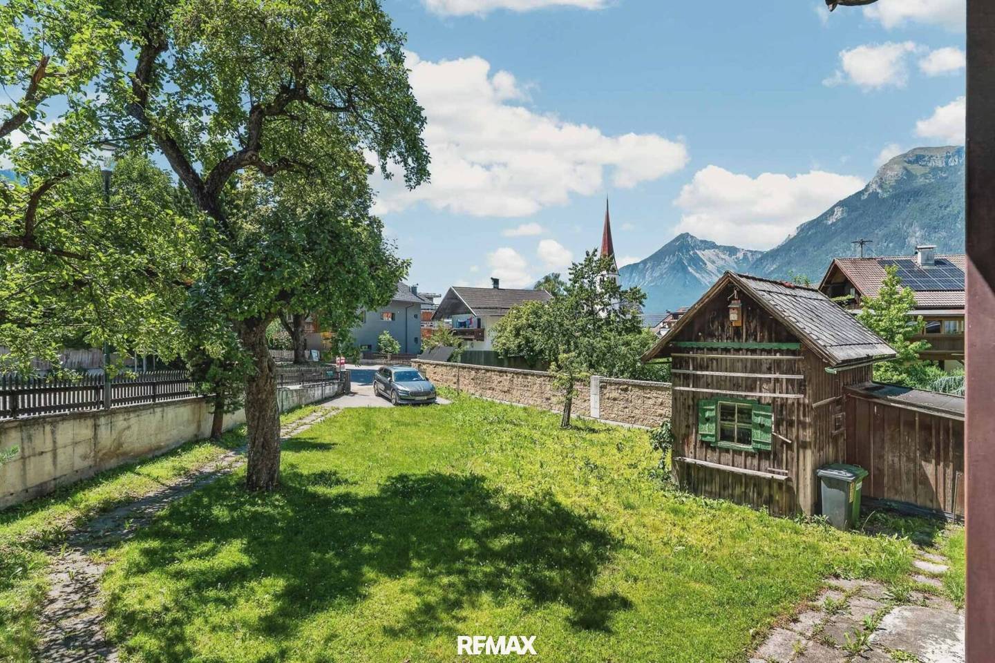 Sonnenverwöhntes Grundstück mit historischem Landhaus in Brixlegg