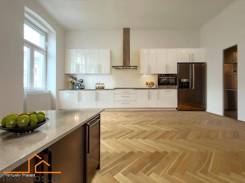 Sanierte Altbauwohnung mit Wohnküche nahe Park