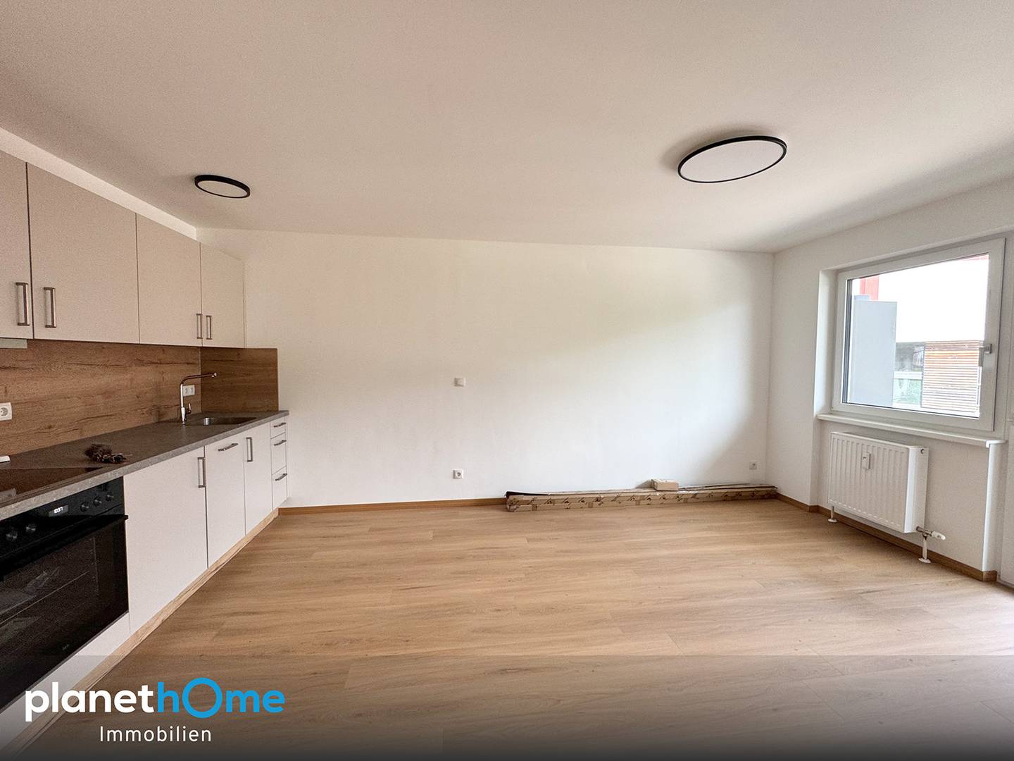 Renovated Apartment with Balcony and Storage in Wattens