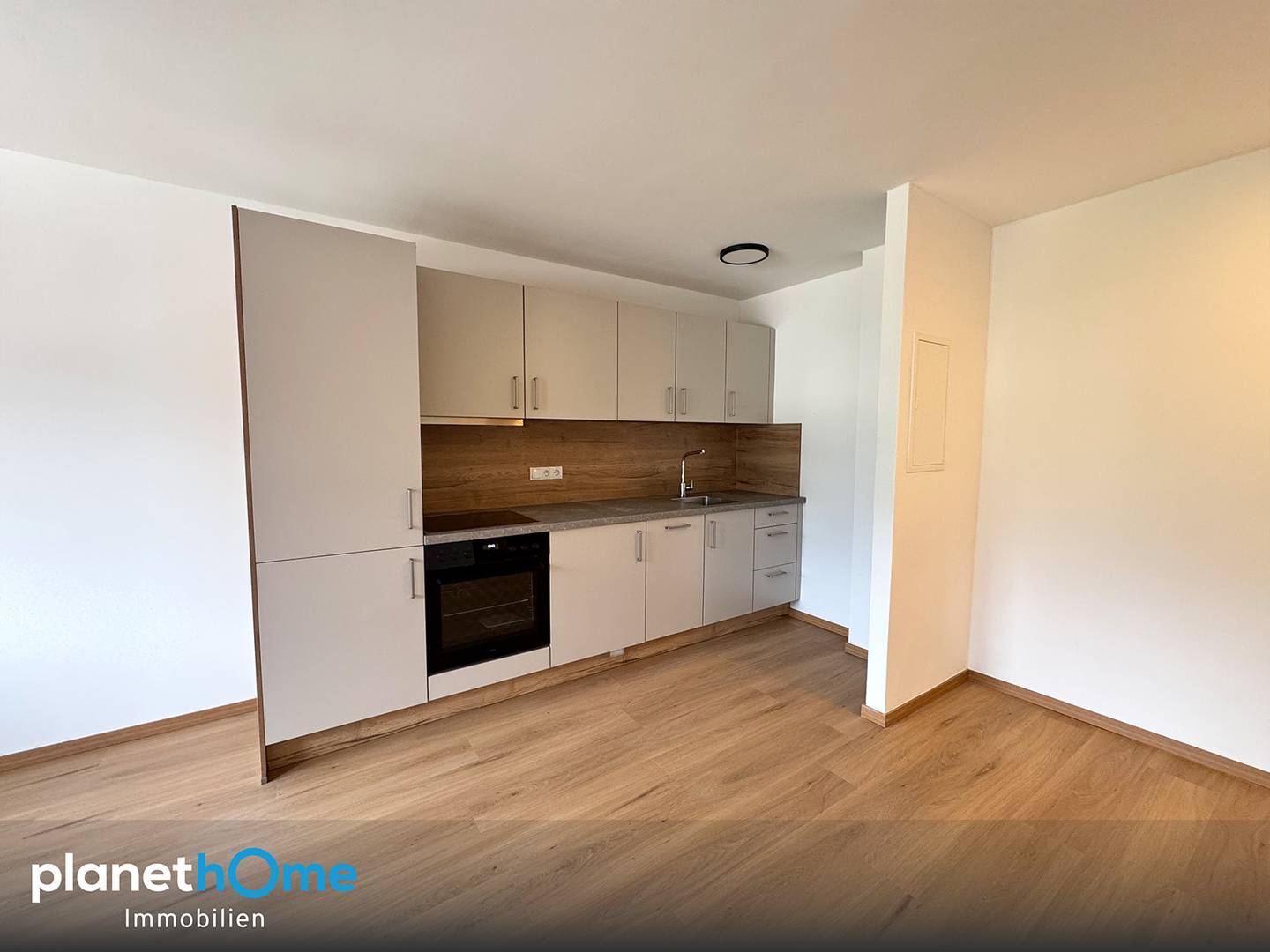 Renovated Apartment with Balcony in Central Wattens