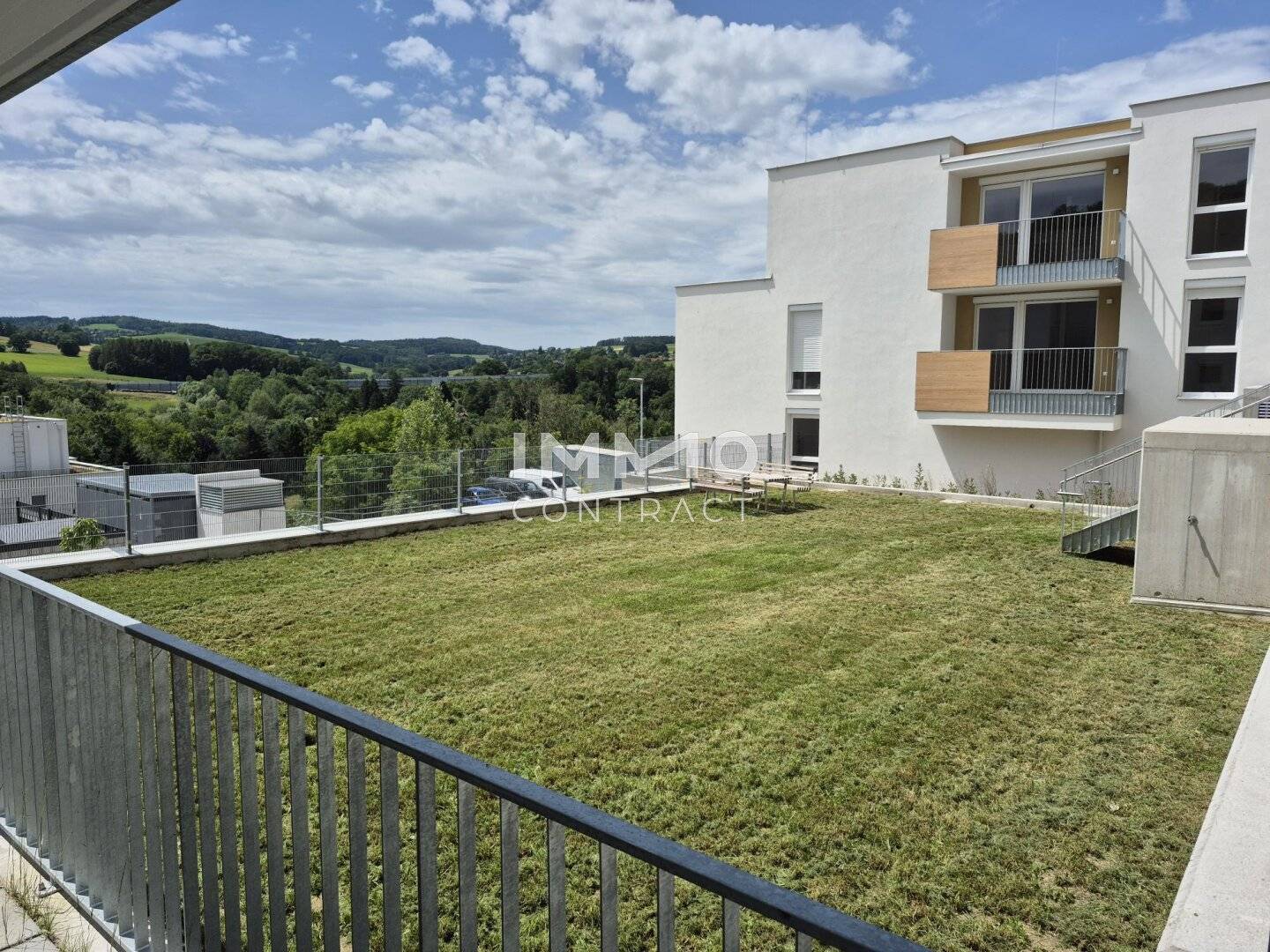 New build apartment with balcony and storage in the Vienna Woods