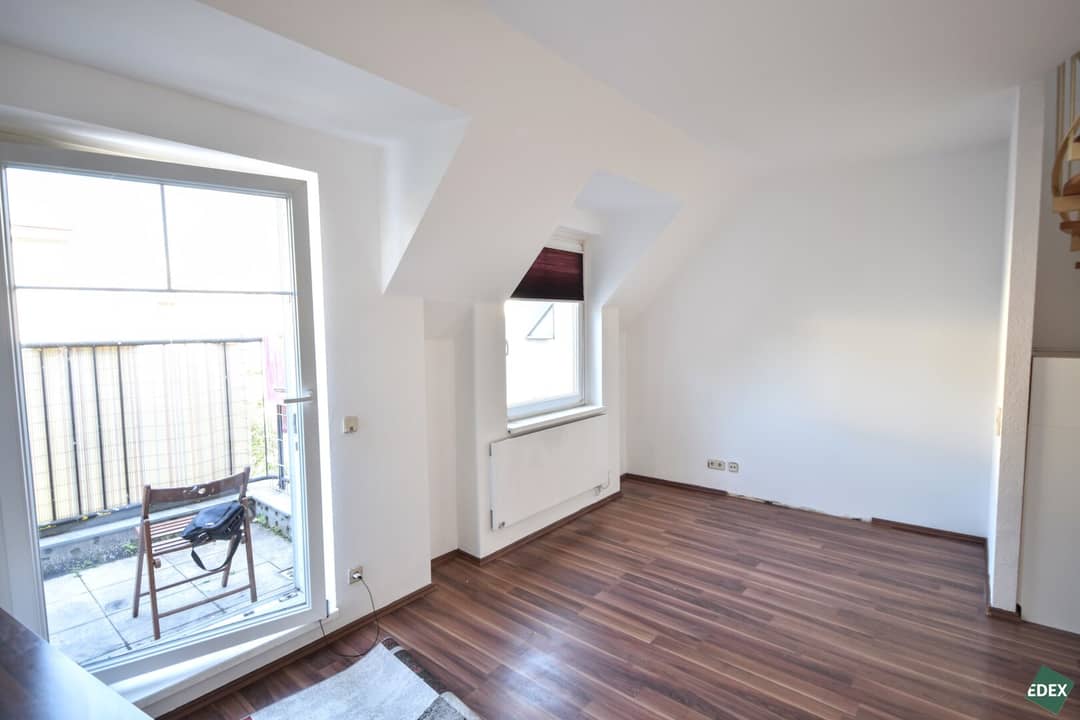 Ruhige Maisonettewohnung mit Balkon am Lorenz-Bayer-Park
