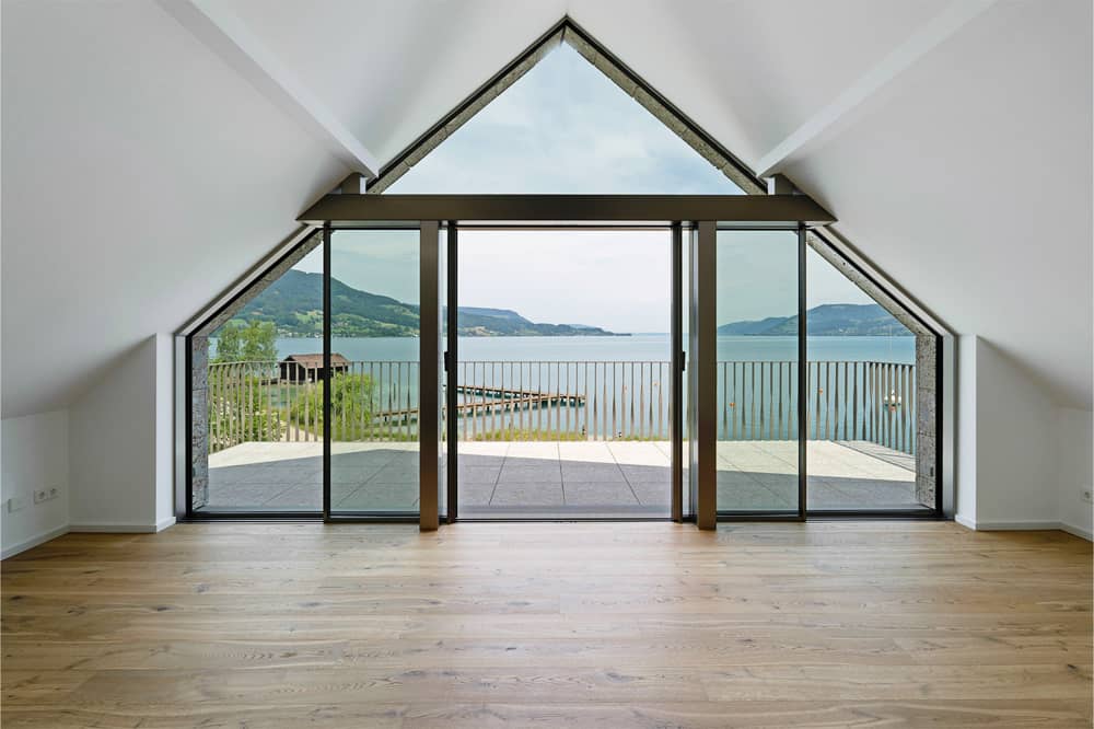 Dachgeschosswohnung mit Seeblick und privatem Seezugang