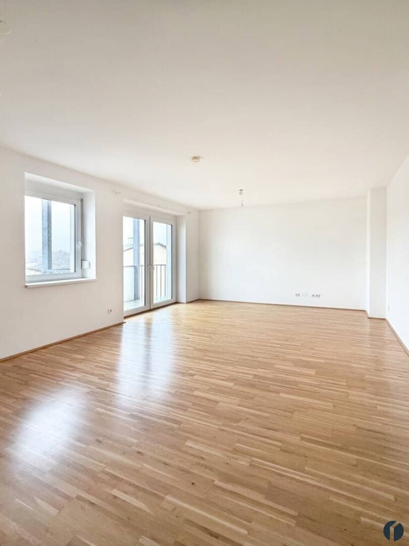 Bright apartment with balcony and open kitchen in central location