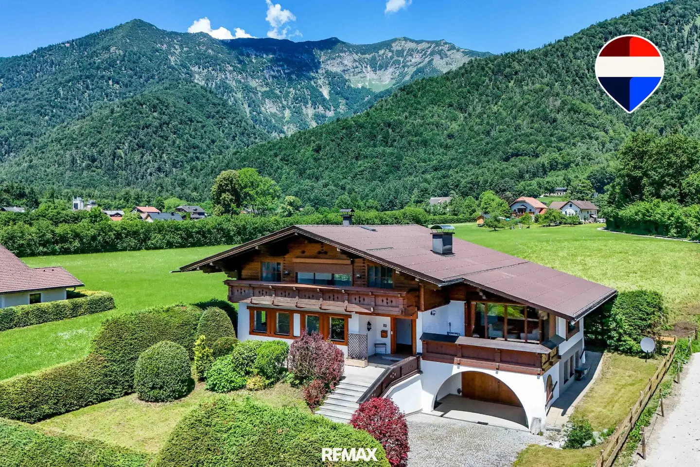 Family home with terrace balcony and garage in sunny location