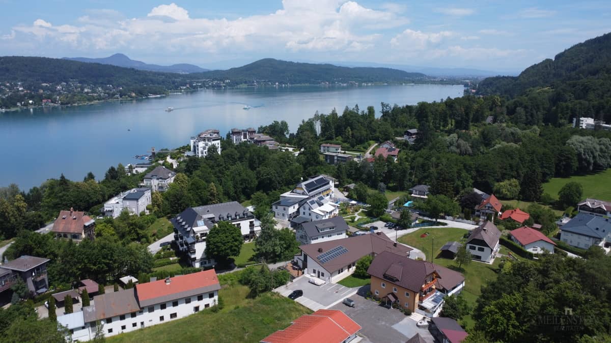 Bright ground floor apartment with terrace near Wörthersee