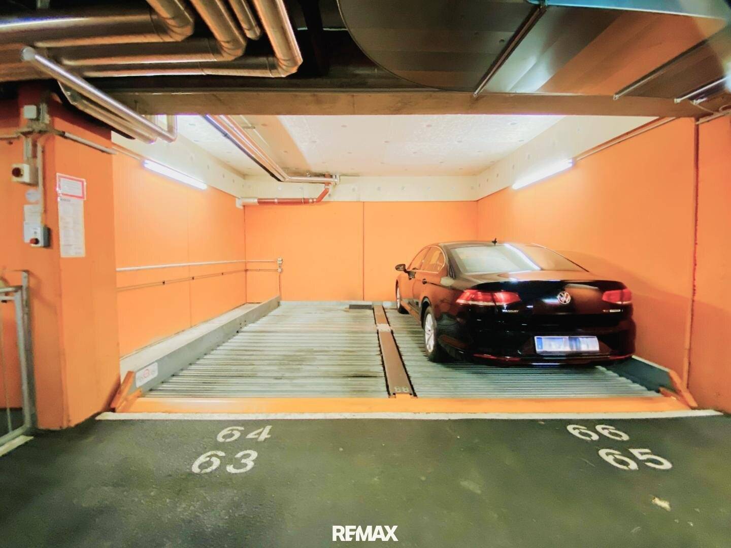 Duplex parking space in central location