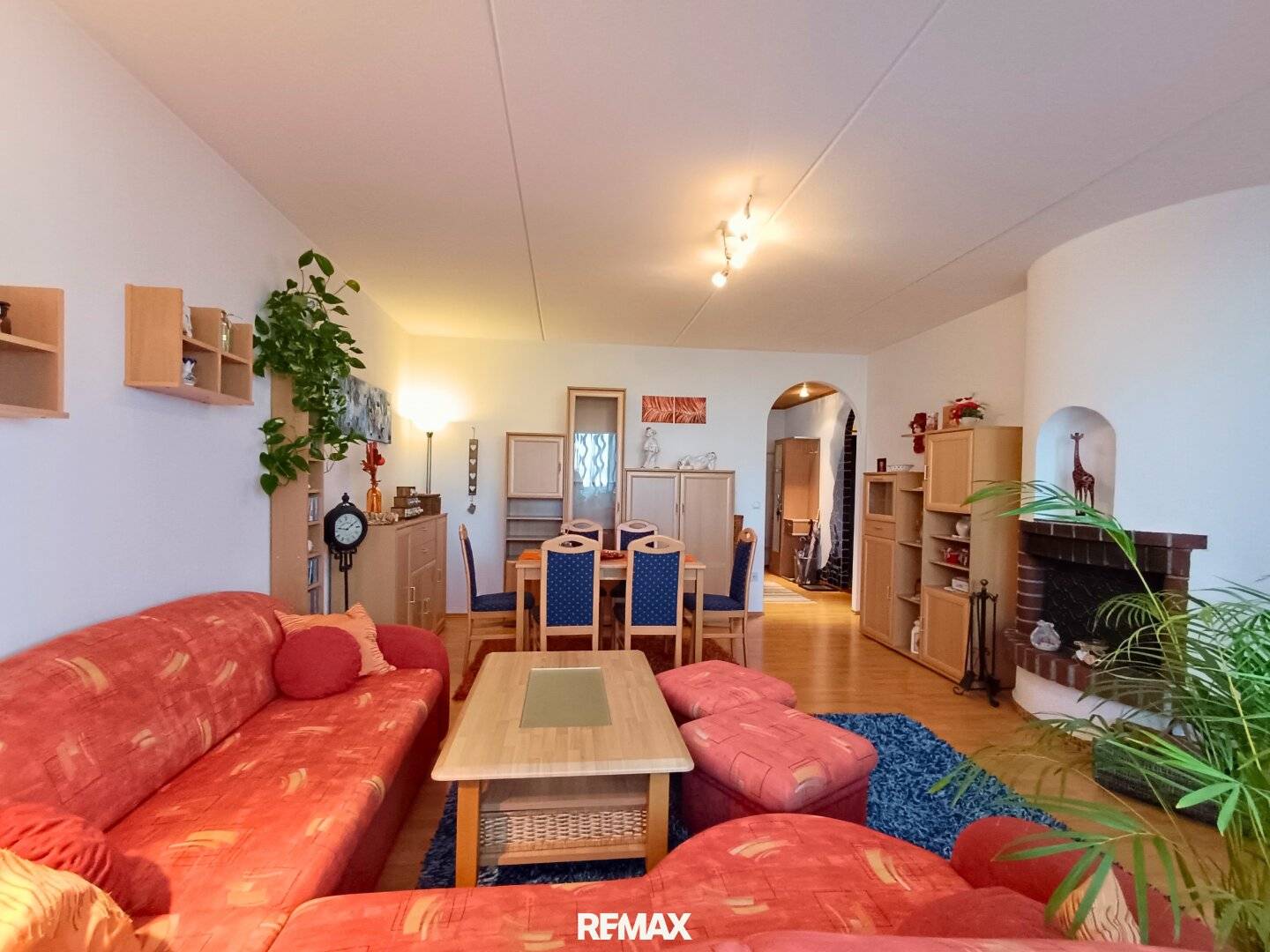 Familienwohnung mit großzügiger Loggia nahe der Schwechat Au