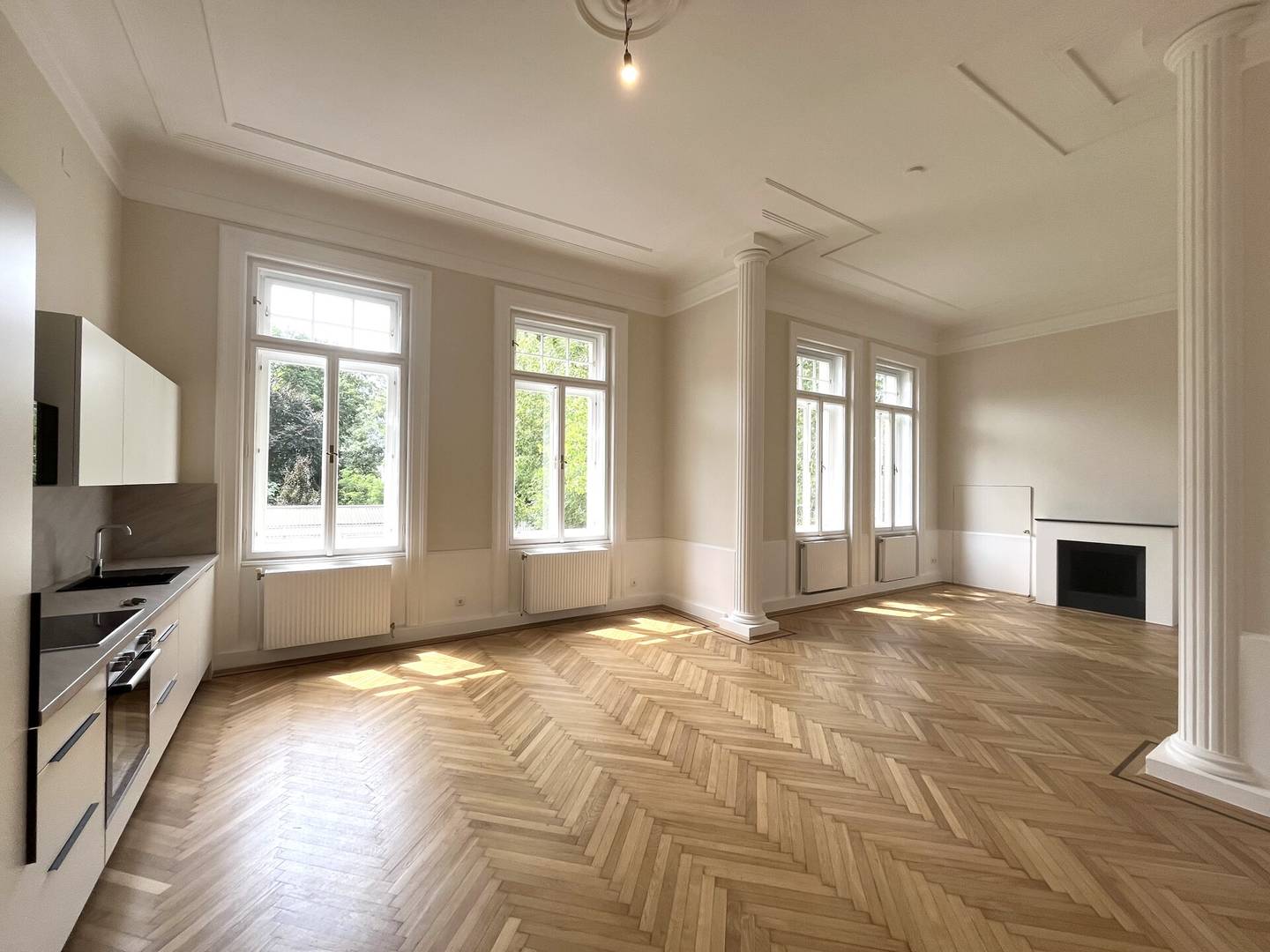 Charmante Altbauwohnung mit Einbauküche nahe Schloss Belvedere