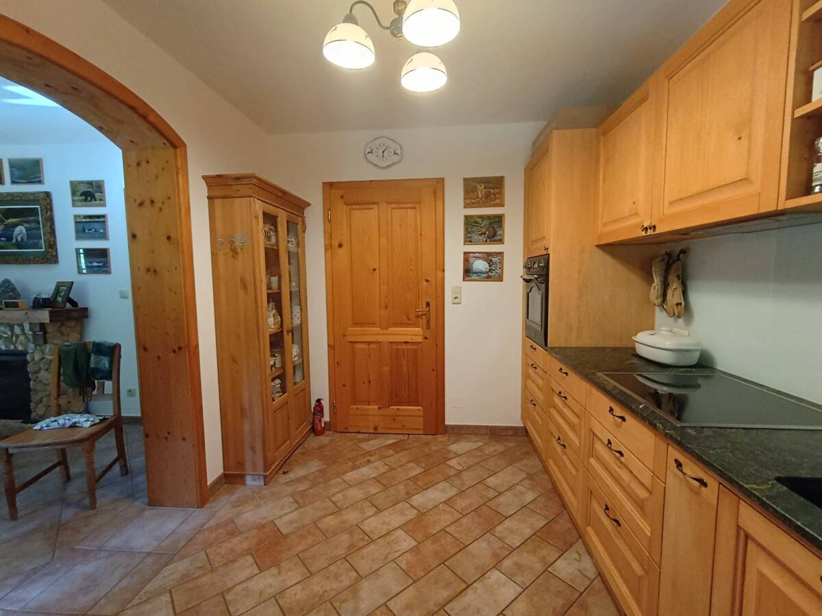 Landhaus in Alleinlage mit Garten und Terrasse