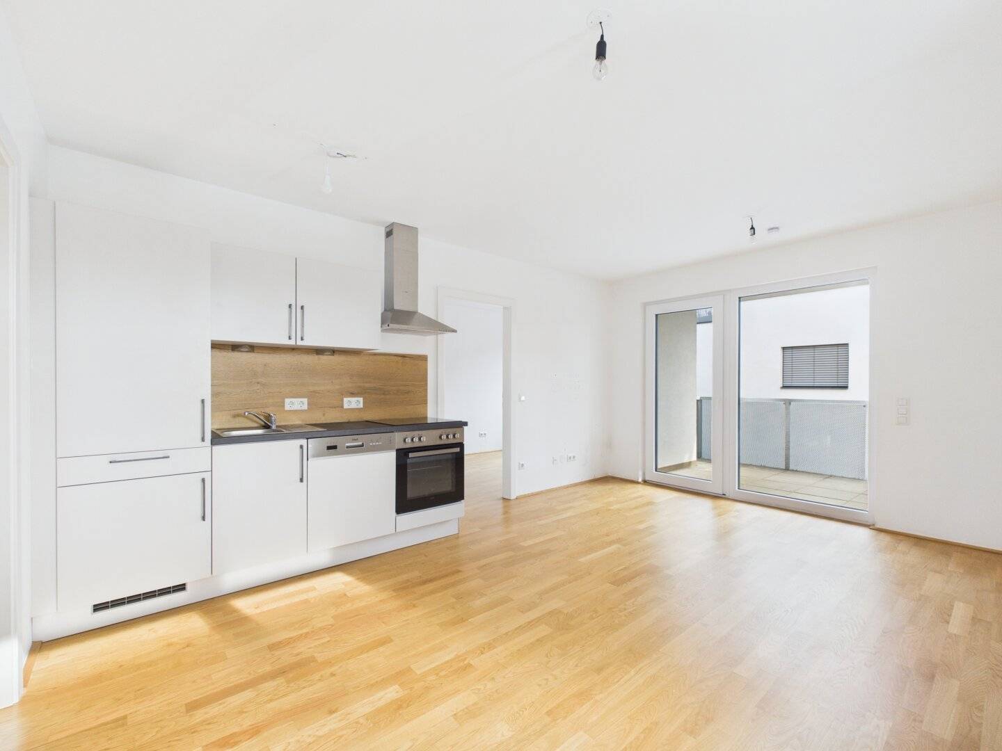 Wohnung mit Balkon und Einbauküche in ruhiger Lage