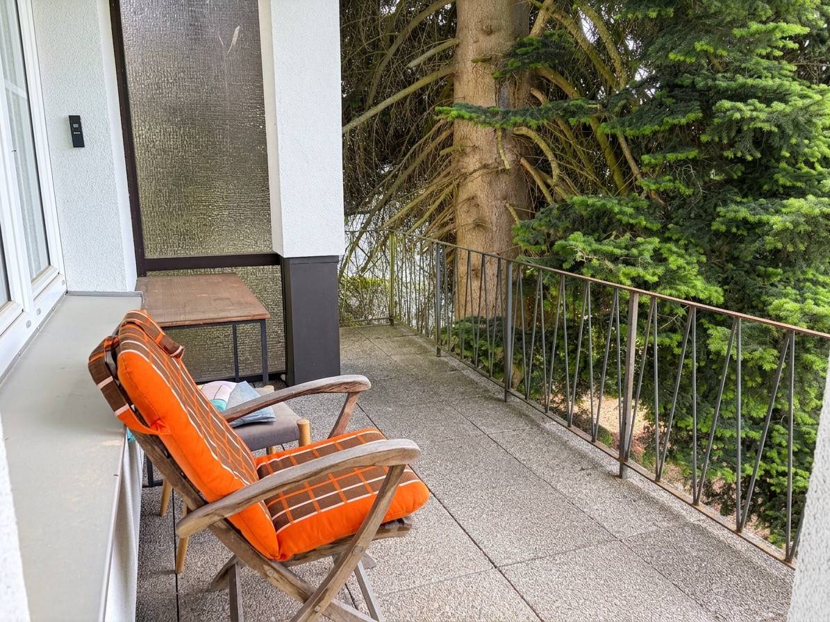 Einfamilienhaus mit Garten Balkon und Fernblick